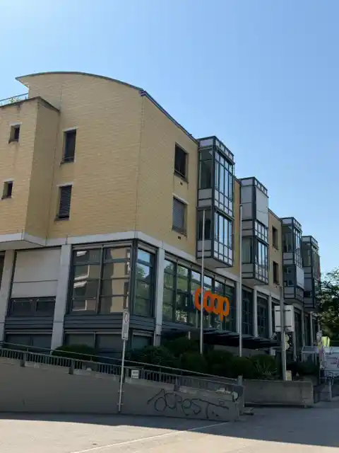 Zipag AG Hauswartung Objekt: Alte Kalchbühlstr. 17-25, Zürich