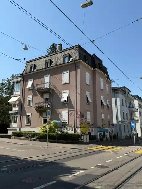 Zipag AG Hauswartung Objekt: Klosbachstr. 48, Zürich